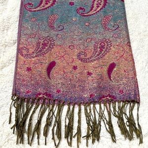 One Size Pink Paisley Pashmina 55% Pashmina 45% Silk